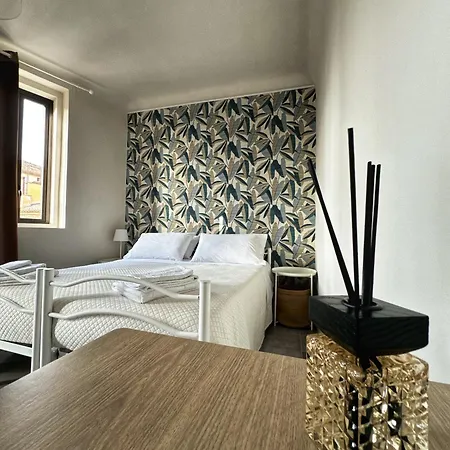 Sicily O'clock 3*