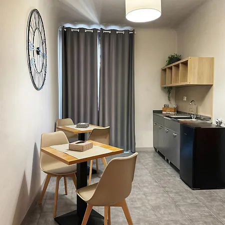 Sicily O'clock فندق مبيت وإفطار لينتيني