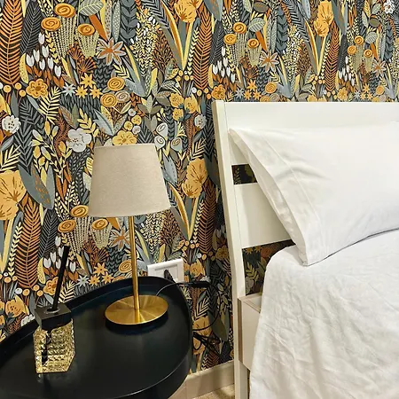 Sicily O'clock لينتيني